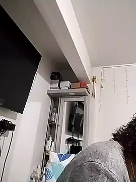 Corina hot online show from 01-26-25, 11:08