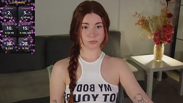 Freckle Diyana online show from 12-04-25, 09:56