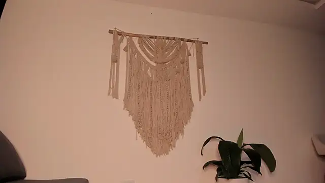 Snapshot of molly_cams8 chatting on 01-12-25, 02:45 molly cams8 online show from 01-12-25, 02:45