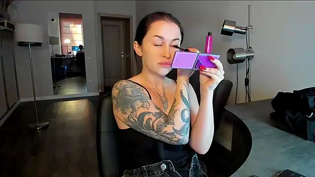 VioletCatt online show from 02-10-26, 06:39