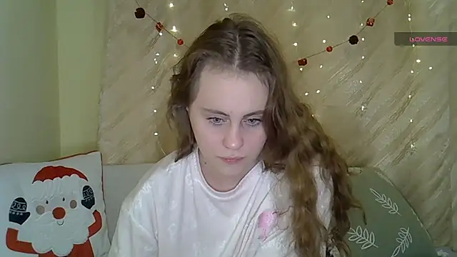 Snapshot of Sellya_Houston chatting on 12-20-24, 08:12 Sellya Houston online show from 12-20-24, 08:12