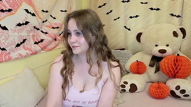 Snapshot of Sellya_Houston chatting on 10-16-25, 02:18 Sellya Houston online show from 10-16-25, 02:18