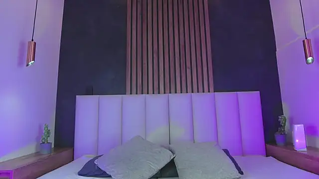 Snapshot of AmyPalmmer chatting on 02-27-25, 11:52 AmyPalmmer online show from 02-27-25, 11:52