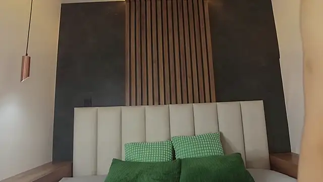 Snapshot of AmyPalmmer chatting on 10-20-25, 11:43 AmyPalmmer online show from 10-20-25, 11:43