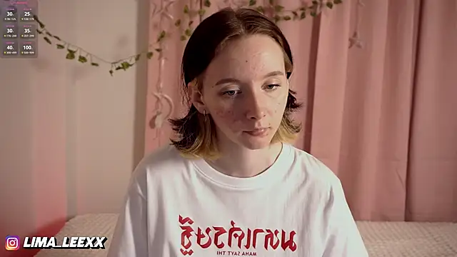 Snapshot of LimaLexxx chatting on 09-20-25, 05:47 LimaLexxx online show from 09-20-25, 05:47