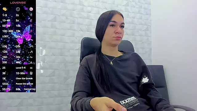 Mia thompson 19 online show from 01-27-25, 12:48