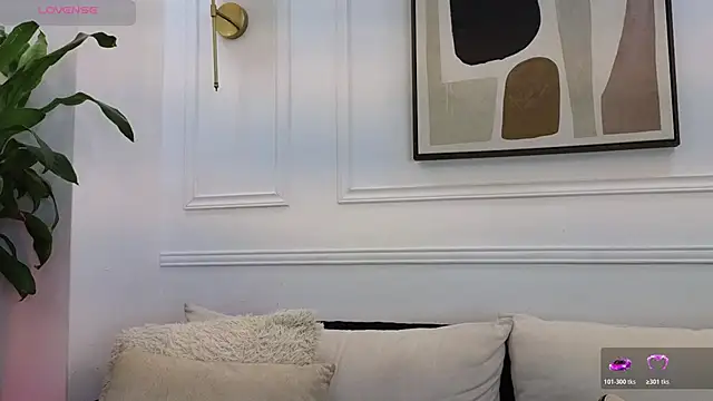 Mia thompson 19 online show from 02-24-26, 07:34