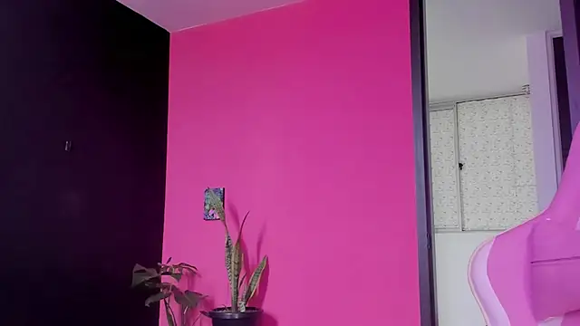 Juanadearco5 online show from 12-08-24, 05:01