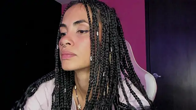 Juanadearco5 online show from 12-11-24, 10:16