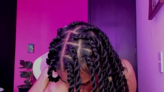 Juanadearco5 online show from 12-29-24, 08:58