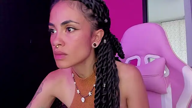 Juanadearco5 online show from 01-07-25, 06:56