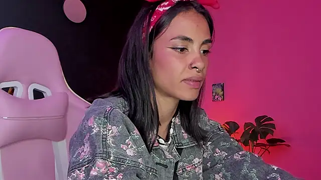 Juanadearco5 online show from 02-06-25, 09:28