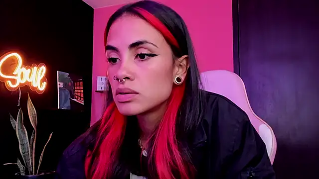 Juanadearco5 online show from 09-09-25, 03:00