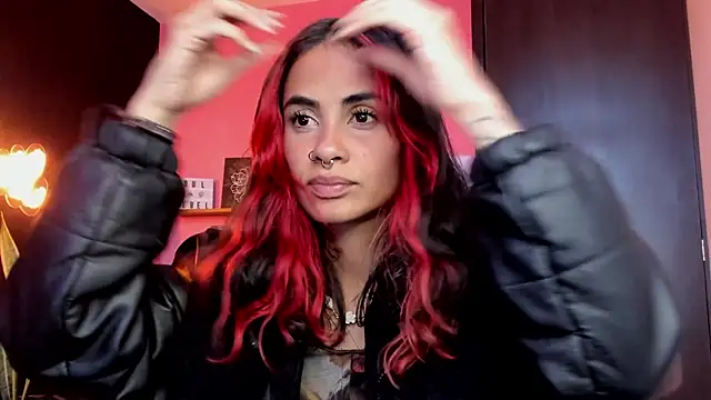 Juanadearco5 online show from 09-14-25, 10:20