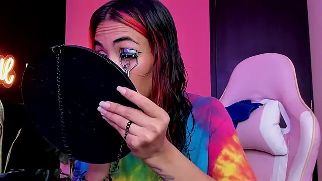 Juanadearco5 online show from 09-15-25, 04:40