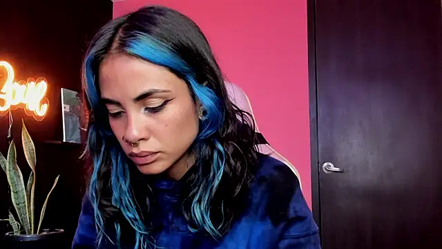 Juanadearco5 online show from 09-29-25, 08:46