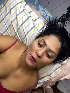 Snapshot of mayemarc chatting on 11-27-25, 09:50 mayemarc online show from 11-27-25, 09:50