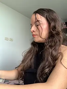 Sophie milk online show from 03-20-25, 09:56