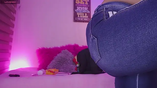 madelyn rose  online show from 03-06-26, 01:57