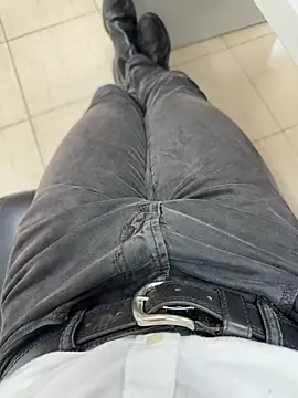 hotisraeli online show from 12-26-24, 03:10