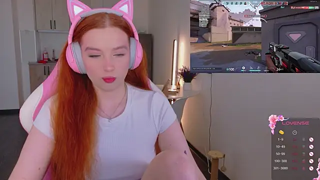 cinnabon girls online show from 04-22-26, 04:19