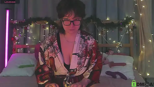 dreamgirllovee online show from 01-12-25, 01:21