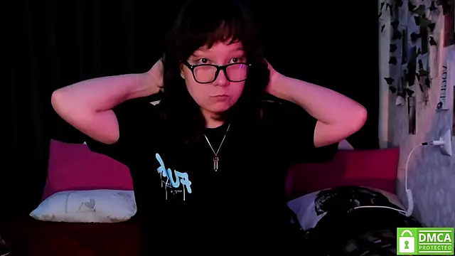 dreamgirllovee online show from 10-20-25, 09:04