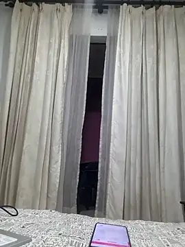 viollett 28 online show from 12-03-24, 12:24