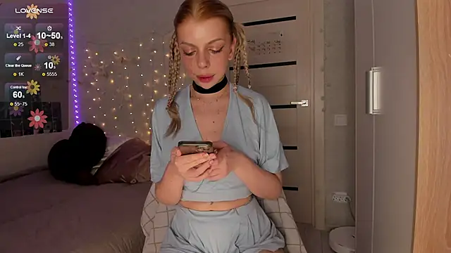 Snapshot of Hannah_Carr chatting on 02-19-25, 09:03 Hannah Carr online show from 02-19-25, 09:03