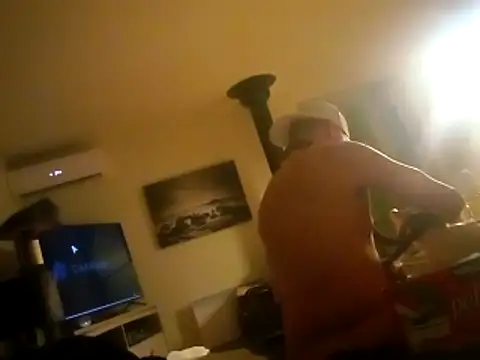 Vinyboy69 online show from 11-19-25, 04:23