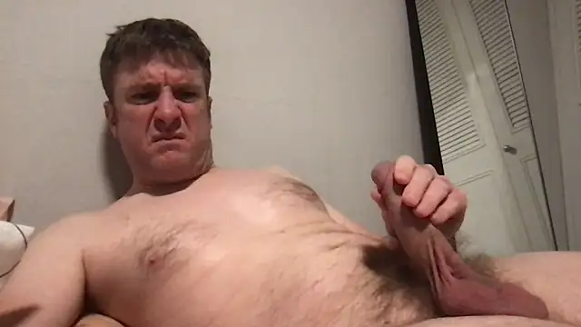 Snapshot of mnguy1983 chatting on 04-04-26, 04:22 mnguy1983 online show from 04-04-26, 04:22