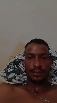 Snapshot of Ursonego chatting on 10-24-25, 12:19 Ursonego online show from 10-24-25, 12:19