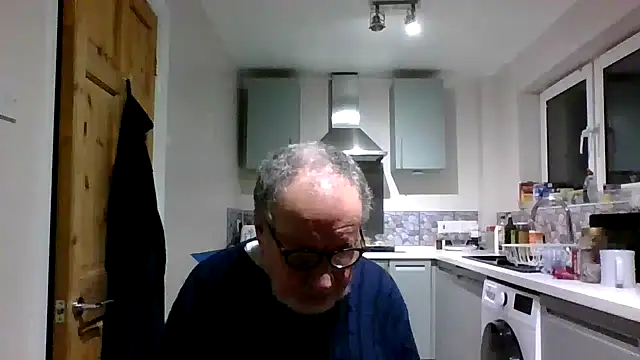 jimmybenido online show from 12-31-24, 05:07