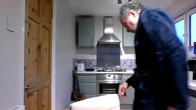 jimmybenido online show from 02-15-25, 05:07