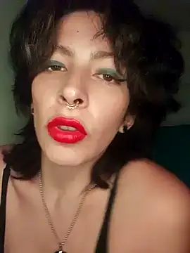 Snapshot of xmoira3x chatting on 01-14-25, 04:25 xmoira3x online show from 01-14-25, 04:25