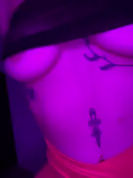 Snapshot of xmoira3x chatting on 03-16-25, 10:42 xmoira3x online show from 03-16-25, 10:42