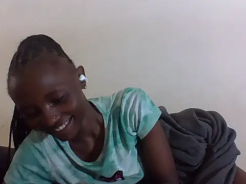 Snapshot of SexyNeedle22 chatting on 11-15-25, 08:11 SexyNeedle22 online show from 11-15-25, 08:11