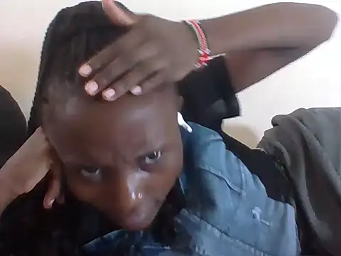 Snapshot of SexyNeedle22 chatting on 11-19-25, 08:25 SexyNeedle22 online show from 11-19-25, 08:25