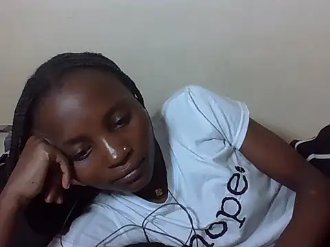 Snapshot of SexyNeedle22 chatting on 12-03-25, 07:45 SexyNeedle22 online show from 12-03-25, 07:45