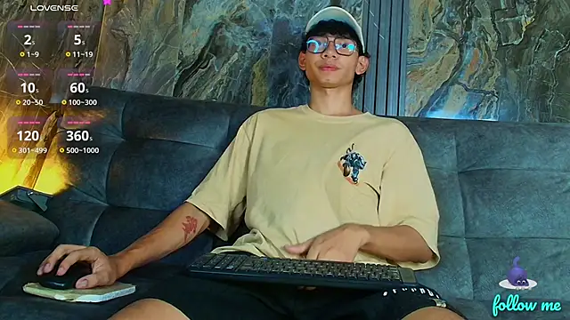 Daviid laidd online show from 01-15-25, 06:01