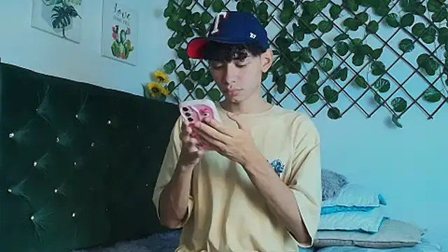 Daviid laidd online show from 03-22-25, 07:42