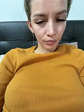 IvySamek online show from 05-23-26, 12:31