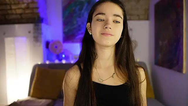 Gia Paige18 online show from 12-18-24, 08:42