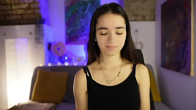 Gia Paige18 online show from 12-18-24, 11:45