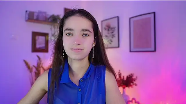 Gia Paige18 online show from 10-30-25, 02:07