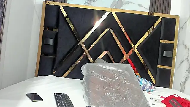 sweetebonny1 online show from 12-03-24, 10:28