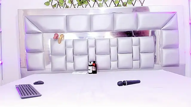 sweetebonny1 online show from 03-04-26, 05:52