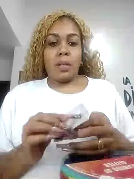 ELLA KELLY online show from 01-17-26, 11:37