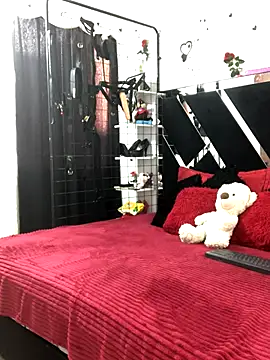 1lovelygirls online show from 11-25-25, 12:05