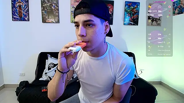 jonathanjoestar  online show from 05-15-26, 08:27